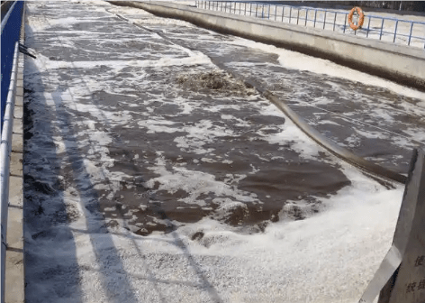 （焦化廢水消泡劑應用場景）