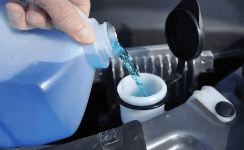 （玻璃水消泡劑應(yīng)用場(chǎng)景）