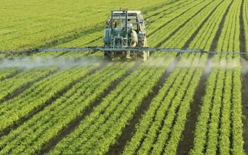 （化肥工業用消泡劑應用場景）